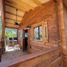 Load image into Gallery viewer, Cabin Mountaineer 500 Loft Model